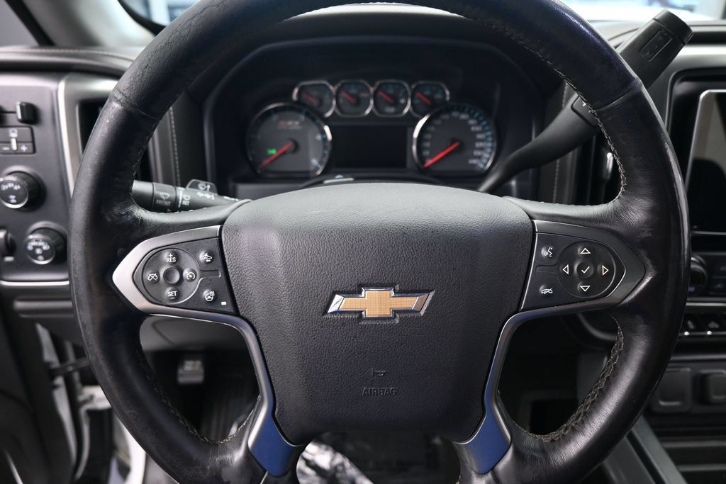 Used 2018 Chevrolet Silverado 2500 LTZ w/ Duramax Plus Package AWD/4WD image 20