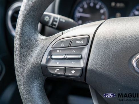 Used 2023 Hyundai Kona SEL AWD/4WD image 22