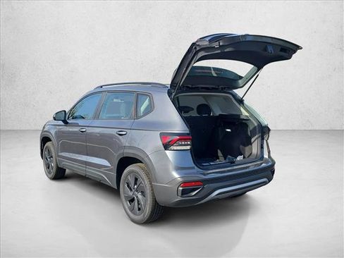 New 2026 Volkswagen Taos S FWD image 4
