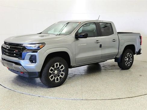 New 2026 Chevrolet Colorado Z71 w/ Technology Package AWD/4WD image 3