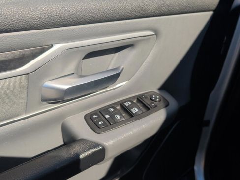 Used 2022 RAM 1500 Big Horn image 25