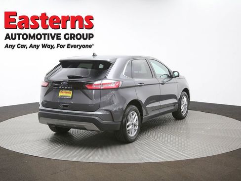 Used 2024 Ford Edge SEL image 40