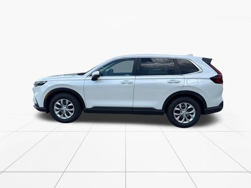 Used 2026 Honda CR-V LX image 4