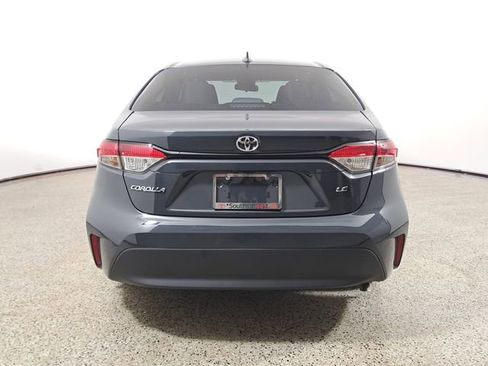 Used 2025 Toyota Corolla LE image 6