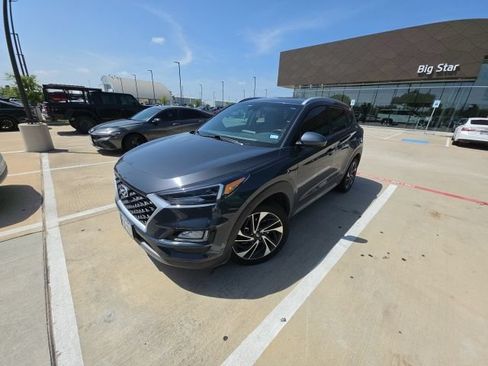 Used 2021 Hyundai Tucson Sport FWD image 2