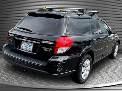 Used 2009 Subaru Outback 2.5i AWD/4WD image 6