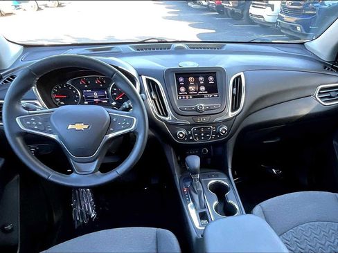 Used 2023 Chevrolet Equinox LT image 14