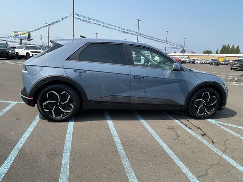 Certified 2024 Hyundai Ioniq 5 SEL RWD image 6