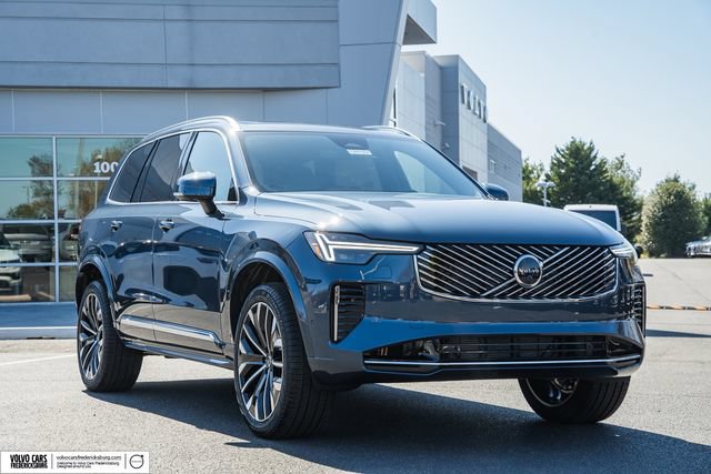 New 2026 Volvo XC90 B6 Plus w/ Protection Package Premier AWD/4WD image 1