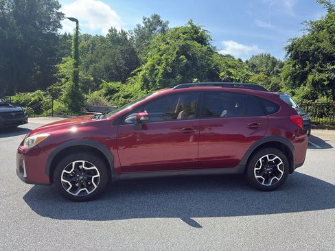 Used 2016 Subaru Crosstrek 2.0i Limited AWD/4WD image 5