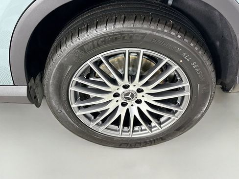 Used 2026 Mercedes-Benz GLC 300 4MATIC image 30