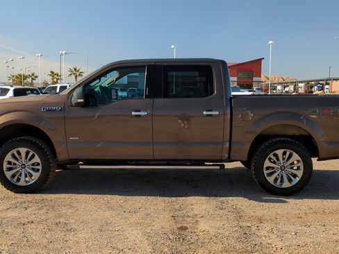 Used 2015 Ford F150 XLT w/ Equipment Group 302A Luxury image 7