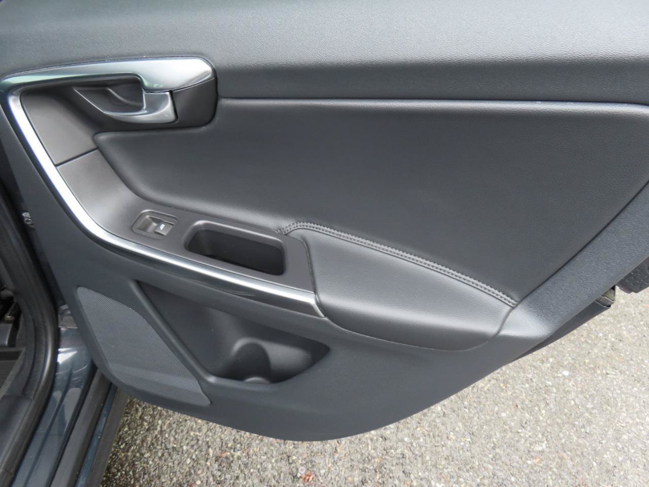 Used 2015 Volvo XC60 T5 Premier FWD image 20