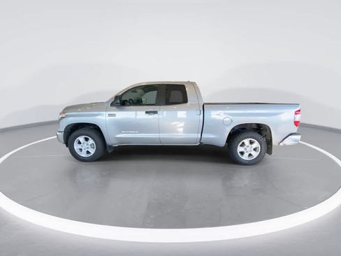 Used 2020 Toyota Tundra SR5 AWD/4WD image 5