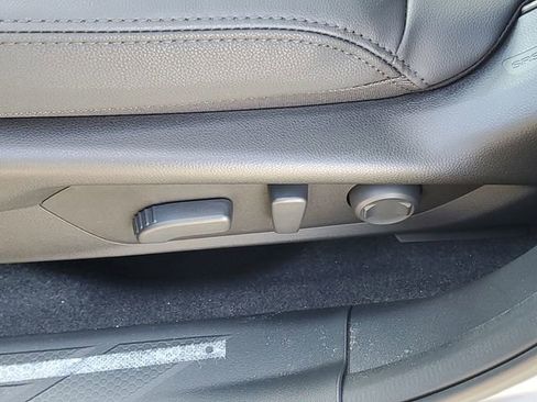 New 2026 Subaru Outback Premium AWD/4WD image 18