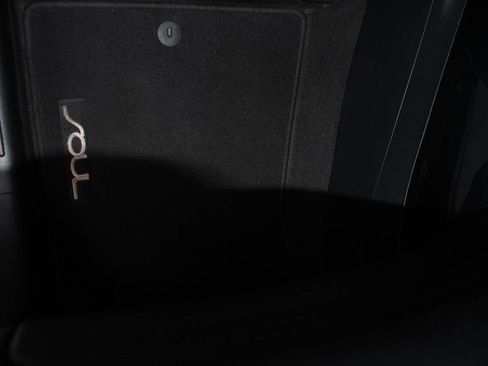 Used 2018 Kia Soul ! FWD image 24