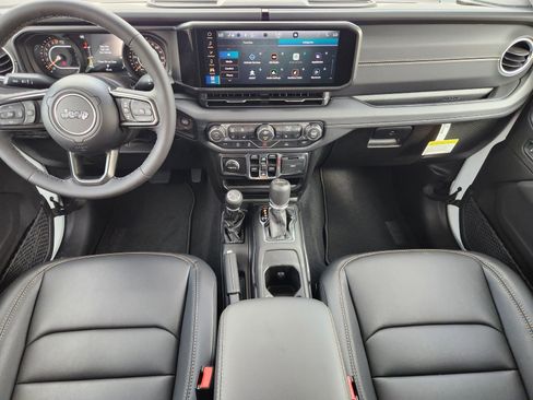 New 2026 Jeep Gladiator Sport image 20