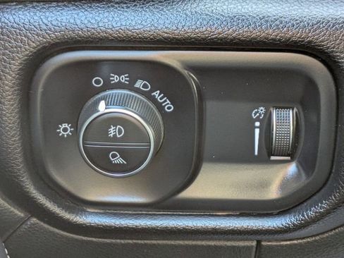 Used 2024 RAM 2500 Big Horn image 26