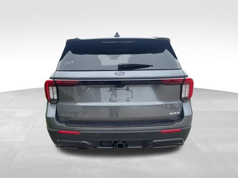 New 2026 Ford Explorer ST-Line AWD/4WD image 13