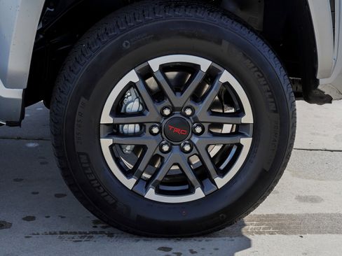 Certified 2025 Toyota Tacoma TRD Sport AWD/4WD image 10