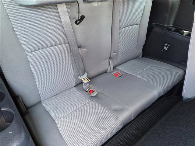 Used 2020 Toyota Highlander L FWD image 17