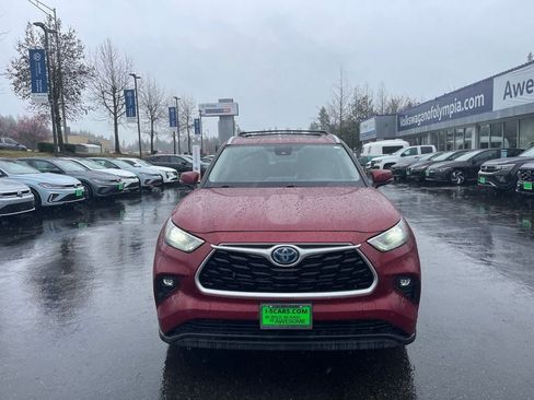 Used 2022 Toyota Highlander XLE image 17