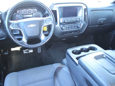 Used 2017 Chevrolet Silverado 1500 LT w/ Trailering Package image 12