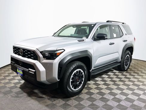 New 2026 Toyota 4Runner TRD Off-Road Premium AWD/4WD image 4