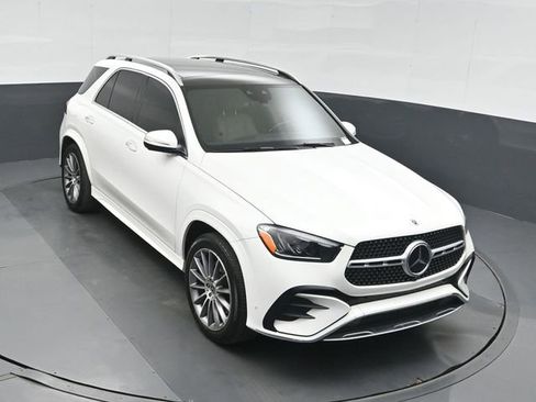 Used 2024 Mercedes-Benz GLE 350 4MATIC image 37