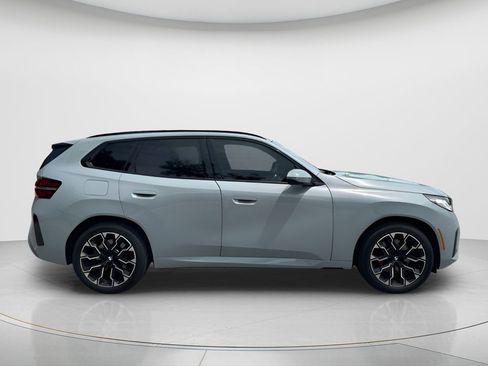 Certified 2025 BMW X3 xDrive30i w/ Premium Package image 4