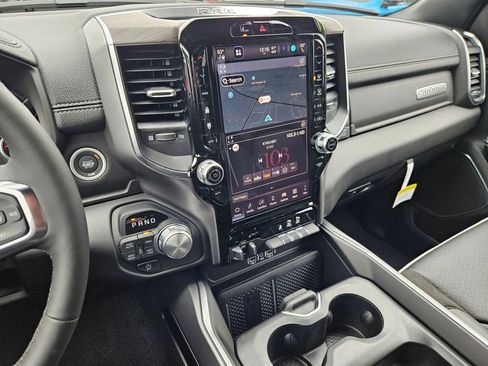 New 2026 RAM 1500 Laramie AWD/4WD image 19