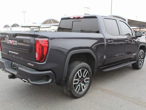 Used 2024 GMC Sierra 1500 AT4 w/ Technology Package image 3