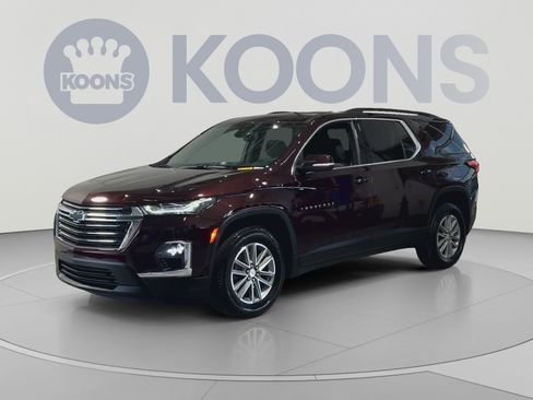 Used 2023 Chevrolet Traverse LT FWD image 5