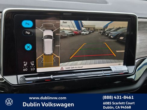 New 2026 Volkswagen Atlas SEL Premium R-Line image 17