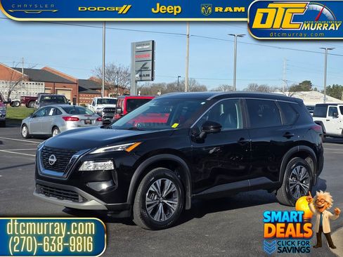 Used 2023 Nissan Rogue SV w/ SV Premium Package image 3