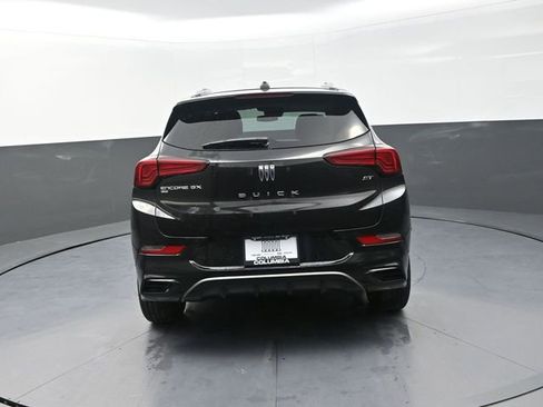 Used 2024 Buick Encore GX Sport Touring AWD/4WD image 8