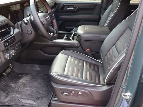 Used 2026 GMC Yukon AT4 Ultimate w/ LPO, Floor Liner Package AWD/4WD image 26