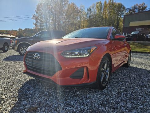 Used 2019 Hyundai Veloster 2.0 image 4
