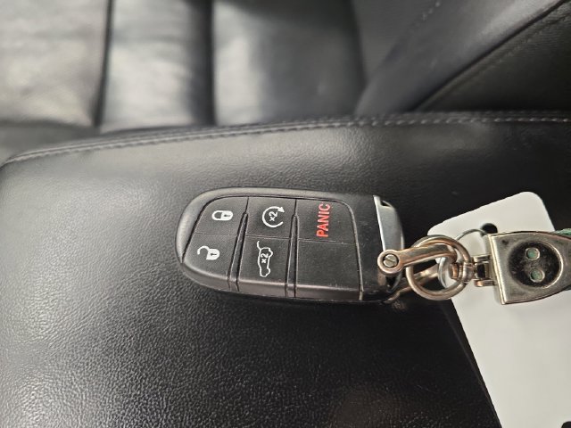 Used 2018 Jeep Grand Cherokee Limited w/ Luxury Group II AWD/4WD image 28