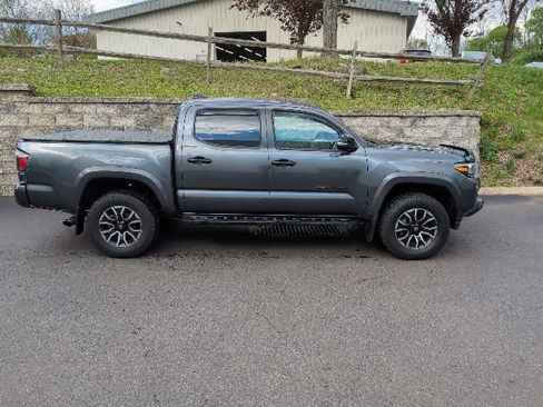 Used 2023 Toyota Tacoma Limited w/ Nightshade Package AWD/4WD image 2