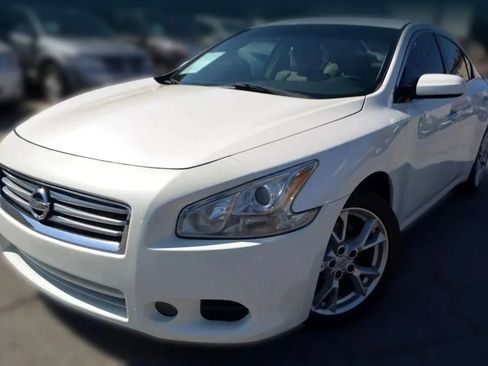 Used 2012 Nissan Maxima 3.5 S image 2