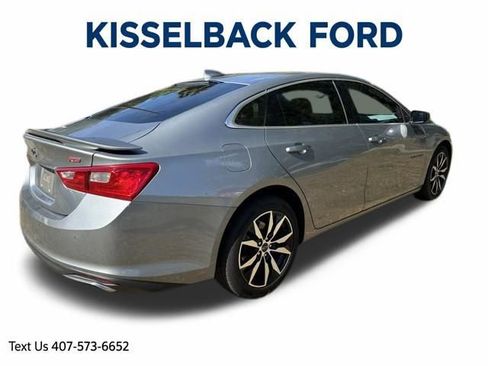 Used 2024 Chevrolet Malibu RS FWD image 3