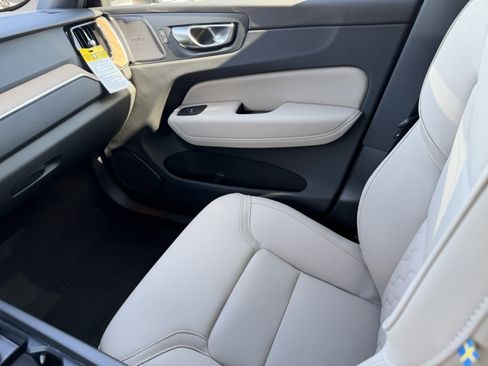 New 2026 Volvo XC60 B5 Plus w/ Protection Package image 15