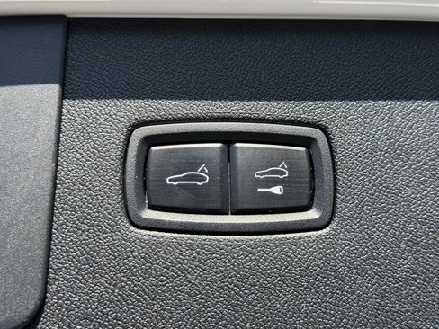 Certified 2019 Porsche Cayenne image 15