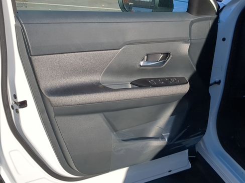 New 2026 Nissan Kicks SV w/ SV Premium Package image 13