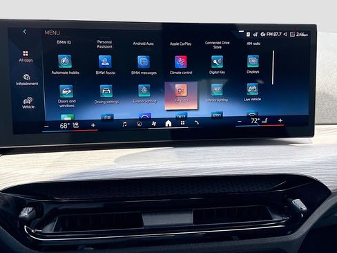 New 2026 BMW 330i Sedan w/ M Sport Package RWD image 30