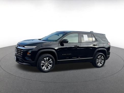 Used 2025 Chevrolet Equinox LT image 8