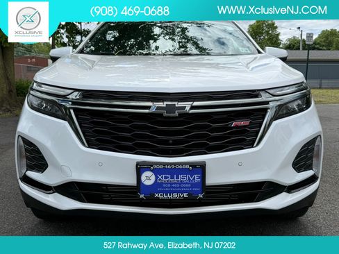 Used 2022 Chevrolet Equinox RS w/ Infotainment Package AWD/4WD image 6
