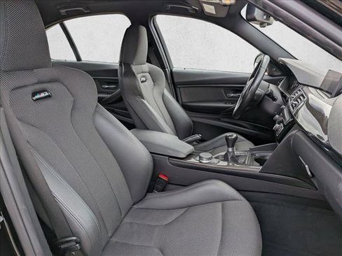 Used 2018 BMW M3 image 19