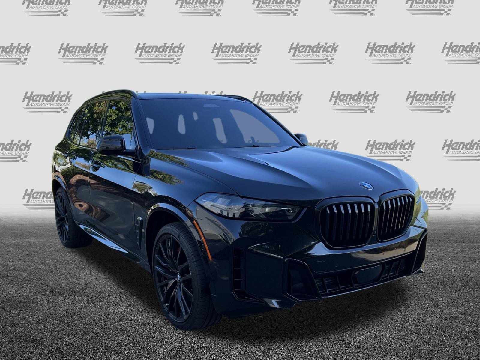 Used 2025 BMW X5 sDrive40i w/ Executive Package RWD image 2